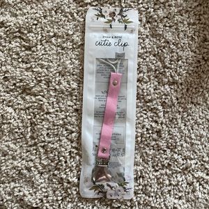 Ryan and Rose cutie clip - faux leather